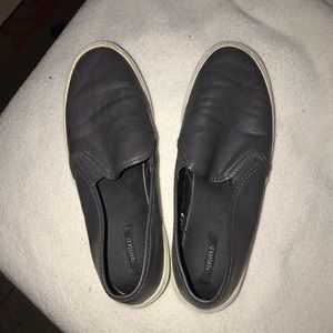 🐝Forever 21 slip one